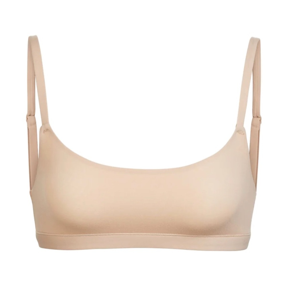 SKIMS Fits Everybody Scoop Neck Bralette in Mica